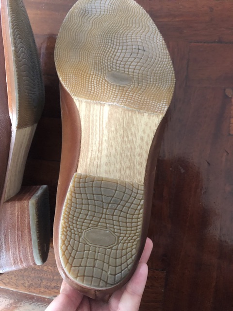 รองเท้าหนังวัวแท้-100-สีแทน-ไซส์-39-genuine-leather-shoes-with-1-5-inch-heel-size-39