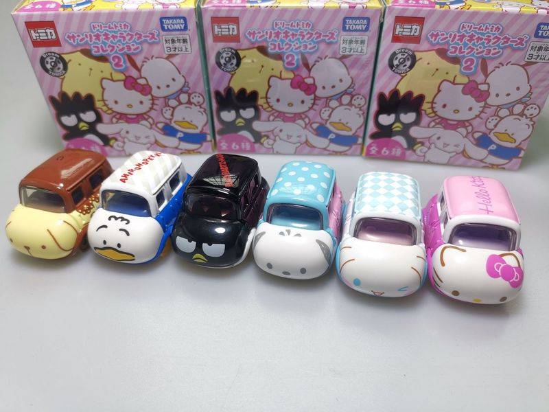 ของเล่นเด็กtomica-tomy-sanrio-kt-โมเดลรถยนต์ของเล่นสําหรับเด็ก