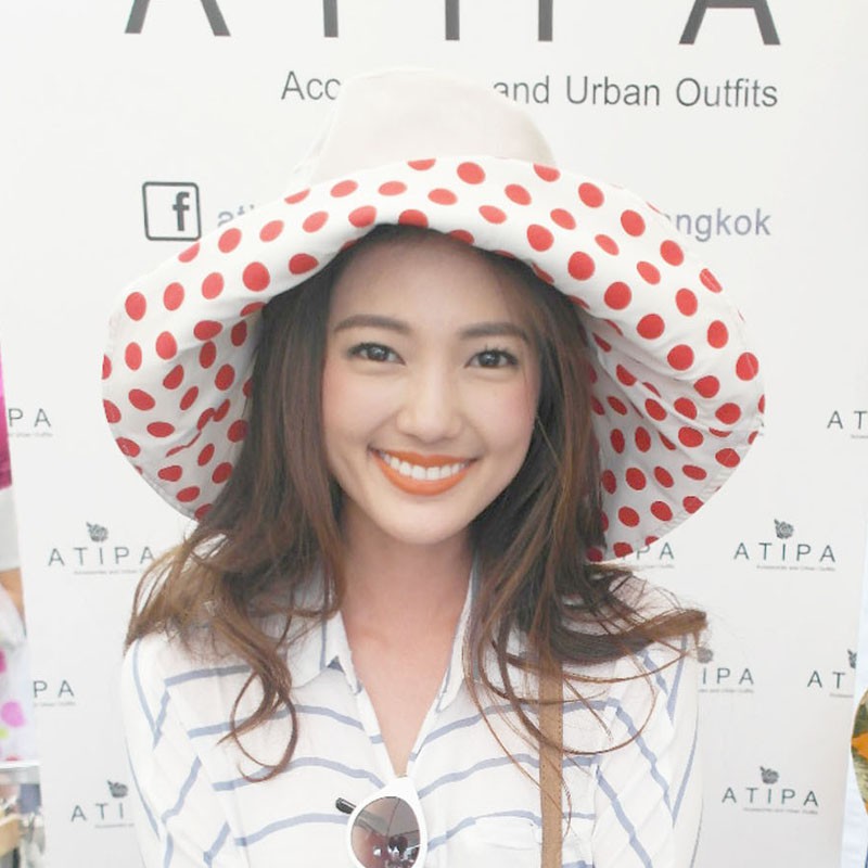 atipa-polka-dotti-red-signature-atp-hat-หมวกปีกกว้างลายจุด-classic-ป้องกันแดด-uv-ใส่ได้ทั้งสองด้าน