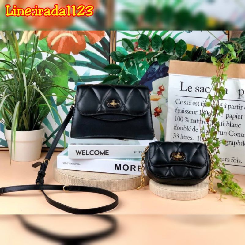 Charles & Keith Padded Double Pocket Shoulder Bag ของแท้ ราคาถูก(สอบถาม