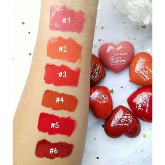 ภาพหน้าปกสินค้าลิปหัวใจคิสบิวตี้ No. 0-03 Kissbeauty LoveMe Matte Lip Gloss 8 ml. เนื้อแมทสวยทุกสี แพคเกจสุดคิ้วท์ ตลับเล็กๆใช้ได้นาน จากร้าน makeuplicious บน Shopee