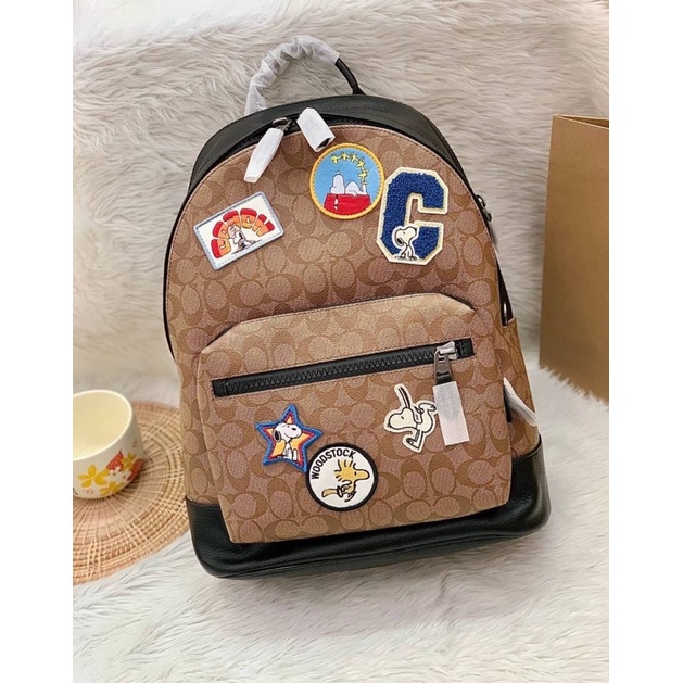 coach-c4030-x-peanuts-west-backpack-in-signature-canvas-with-varsity-patches