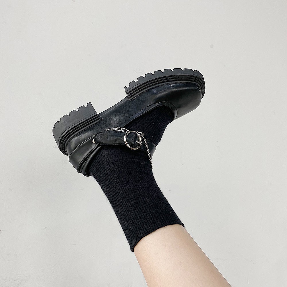 hot-sale-2020-ฤดูร้อนใหม่-mary-jane-รองเท้าเดี่ยวหญิงสุทธิสีแดงพังค์สีดำสแควร์-toe-chain-ส้นหนารองเท้าหนังหัวใหญ่