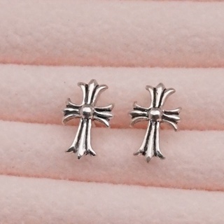 Artisan by NK - ต่างหูเงินแท้ ลายไม้กางเขน (Silver Cross Stud Earring)