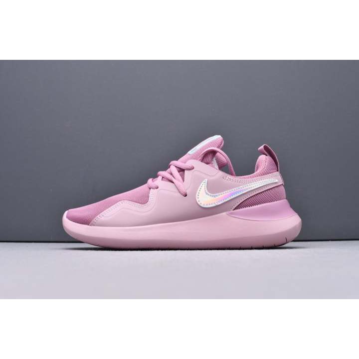 wmns nike tessen