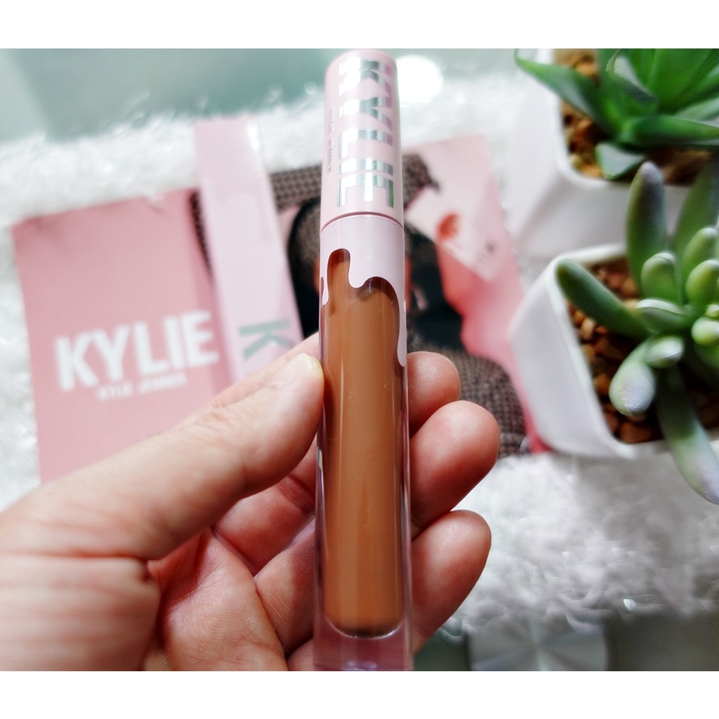 แพ็คเก็จใหม่-new-package-kylie-matte-liquid-lipstick-brown-sugar