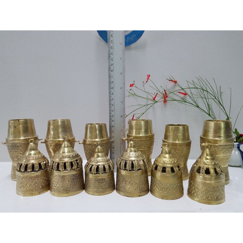 brass-byfa-b1022-เต้าปูนทองเหลืองโบราณ-มีกระดิ่งบนหัว-ใหญ่5-5-6นิ้วเรียกว่า-บอกปูน-เต้าปูนลายอยุธยาฝีมือบ้านปะอาว