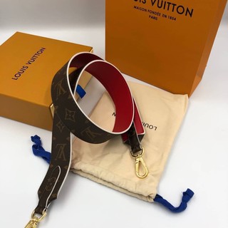 louis vuitton strap สีแดง