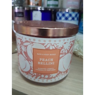 Bath &amp; Body Works Peach Bellini Scented Candle 411g. เทียนหอม ของแท้