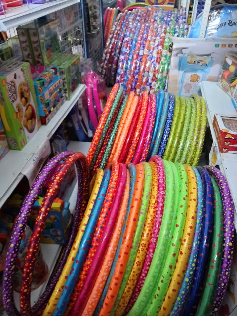 ภาพสินค้าฮูล่าฮูป Hula Hoop มี 7 ไซส์จ้า คละสี (ขนาด 700 กรัม - 5 กิโลกรัม) สำหรับออกกำลังกาย มาก จากร้าน gamsaishop บน Shopee ภาพที่ 6