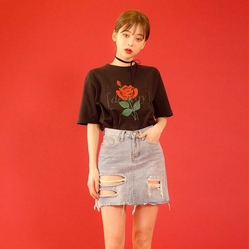 เสื้อ-oversize-สีดำเกาหลีสุดคิ้วท์