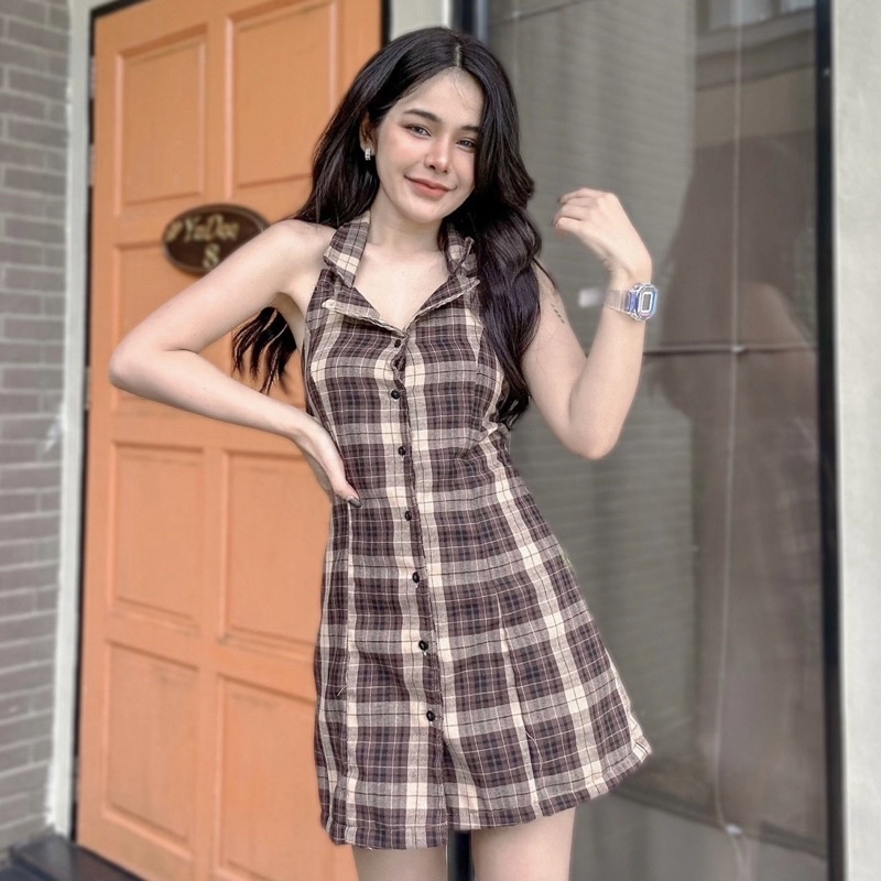 minidress-มินิเดรส-ผ้าลายสก๊อตทอ-brown-ดีเทล-แขนกุด-ด้านหลังเว้าดึงยาง-2-เส้น-งานจริงน่ารักมากๆ