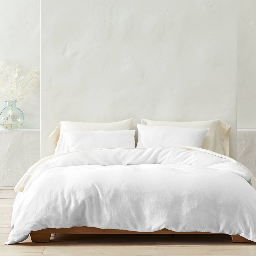 charm-ชุดผ้าปูที่นอน-รุ่น-คลาสสิค-สีขาว-ไม่รวมผ้านวม