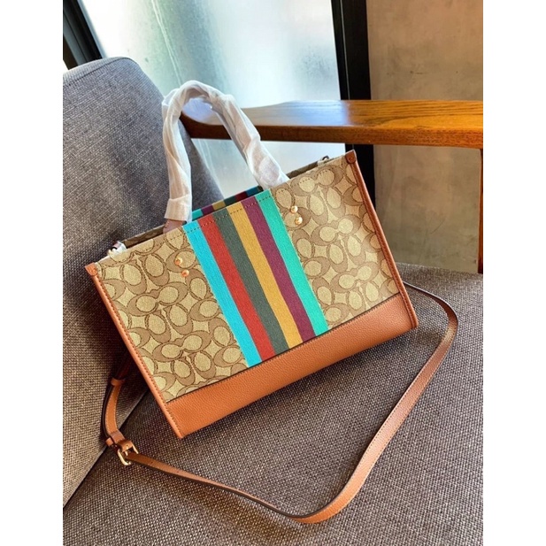 coach-dempsey-carryall-in-signature-jacquard-with-stripe-and-coach-patchh