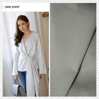 Yada เเท้ free sz. อก 40” สีเทาเงิน ใส่ 1 ครั้ง