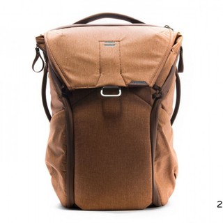Peak Design BAGS &amp; POUCHES : Everyday Backpack 20L สี Heritage Tan