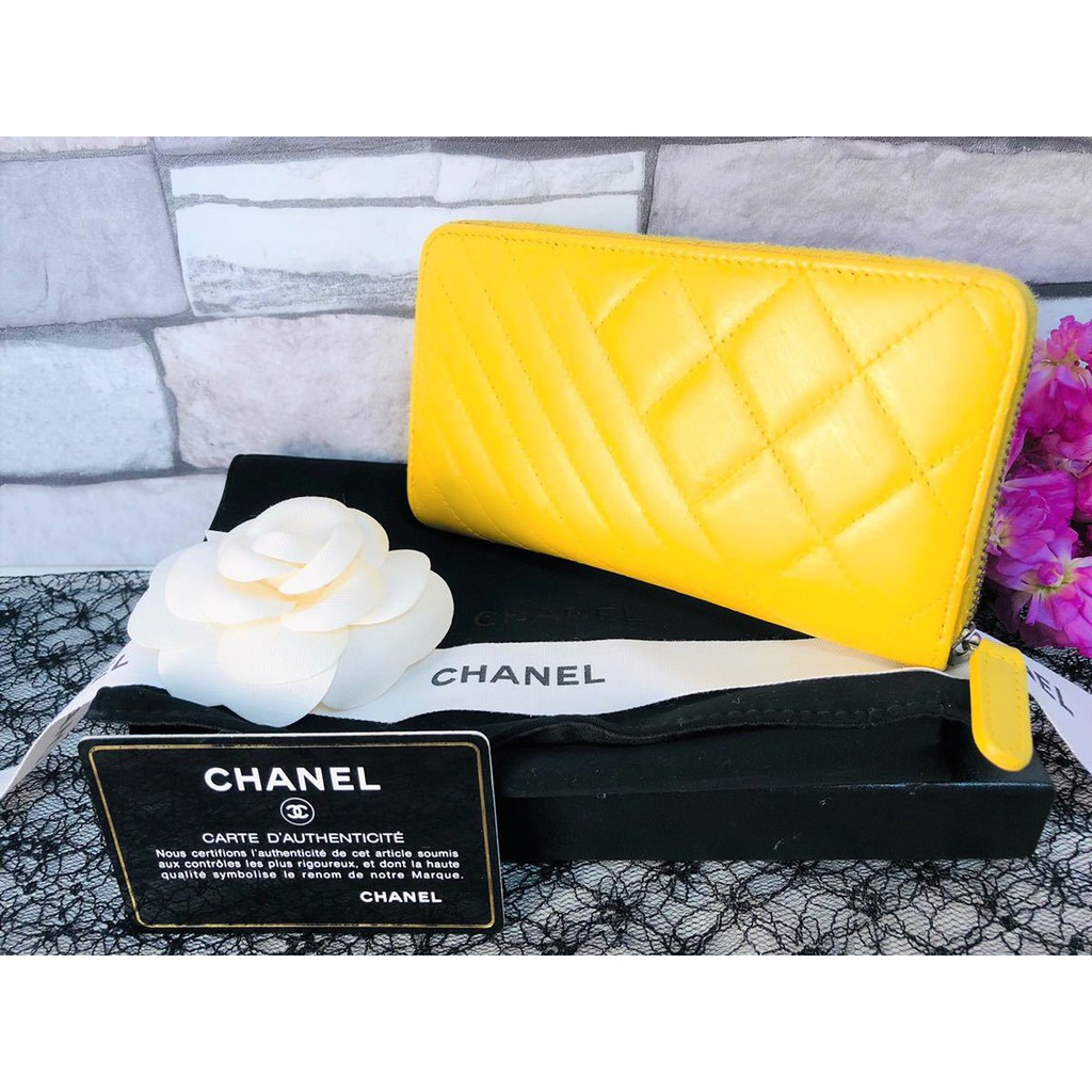 used-chanel-boy-wallet-yellow-สภาพ-95-เหมือนใหม่-ซื้อที่ญี่ปุ่น