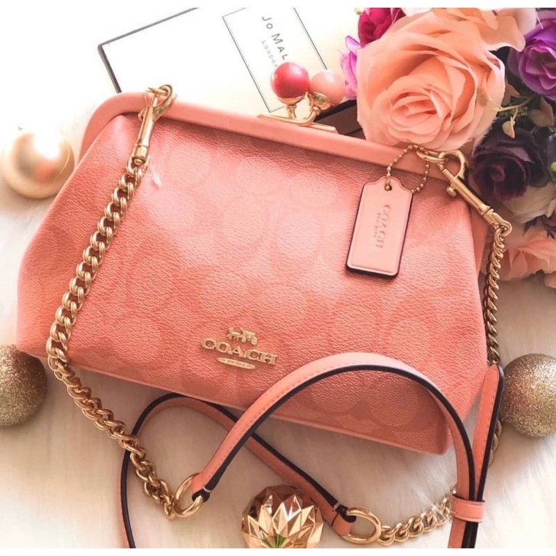 nora-kisslock-crossbody-coach-c1451