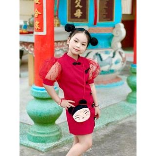 tp // mu // ชุดเดรสเด็กผู้หญิง ชุดจีนเด็ก ชุดกี่เพ้าอาหมวยสีแดงสดใส แต่งแขนพองๆ น่ารัก แบ้วๆ (แถมฟรีกระเป๋าสุดน่ารัก)