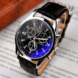 ภาพขนาดย่อของภาพหน้าปกสินค้าAMELIA AW052 นาฬิกาผู้ชาย นาฬิกา Yazole วินเทจ ผู้ชาย นาฬิกาข้อมือผู้หญิง นาฬิกาข้อมือ นาฬิกาควอตซ์ Watch นาฬิกาสายหนัง จากร้าน amelia_sp บน Shopee