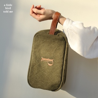 สินค้า Classic Pouch : กระเป๋าปักชื่อ