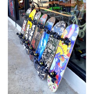 สเก็ตบอร์ด รุ่น ล้อมีไฟ  Skate board สำหรับเด็กและผู้ใหญ่