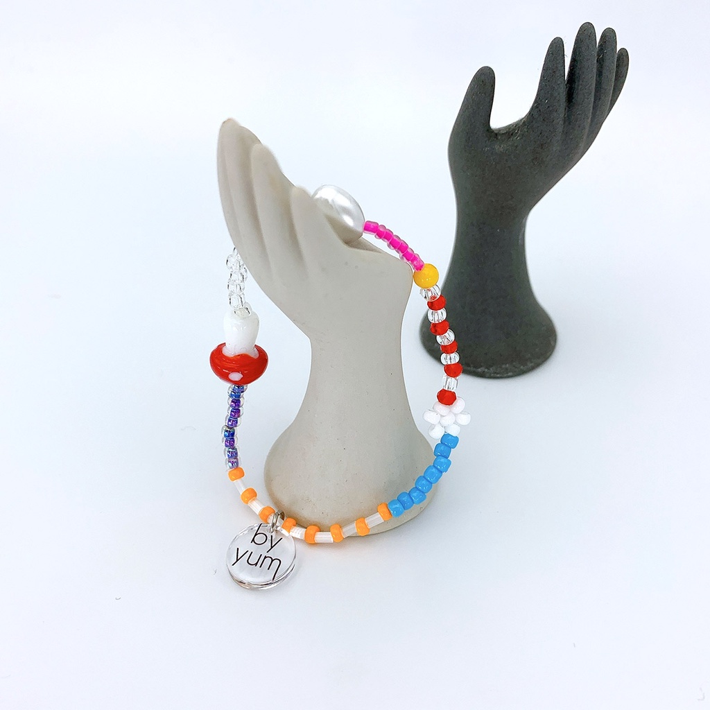 byyum-handmade-products-in-korea-mushroom-pendant-and-colorful-beads-bracelet