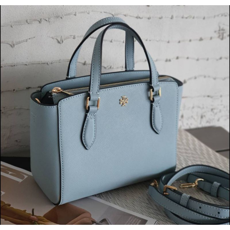 สด-ผ่อน-กระเป๋า-สีฟ้า-tory-burch-64189-emerson-mini-top-zip-tote-saffiano-leather-cross-body-bag-clear-blue