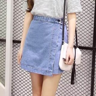 Classy denim mini skirt