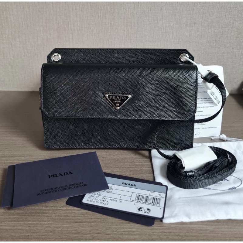 new-prada-phonecase-saffiano-black-color-แท้100