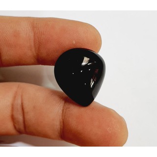 นิล เมืองกาญจน์ 27.40 cts. ขนาด 17.7×20.3×9.7mm.