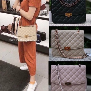 •Charles &amp; Keith Quilted Boxy bag•