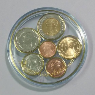 เหรียญหมุนเวียน รัชกาลที่9 (ร9) ครบชุด 25 50 สตางค์ 1-2-5-10 บาท (6เหรียญ ไม่ผ่านใช้) บรรจุในตลับอครีลิค ทรงกลม #ของขวัญ
