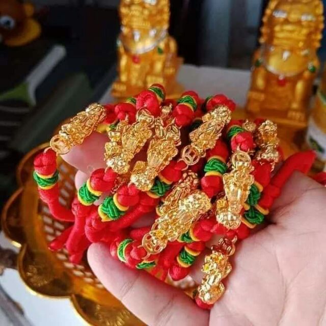 ข้อมือด้ายแดง-กังหัน-ปลุกเสกจากฮองกง-ทอง16-k-ปรับดวงให้สมดุล-เเก้ปีชง-หนุนการเงินเพิ่มผลกำไรยอดขายปังๆ-ธุระกิจเดินหน้าค