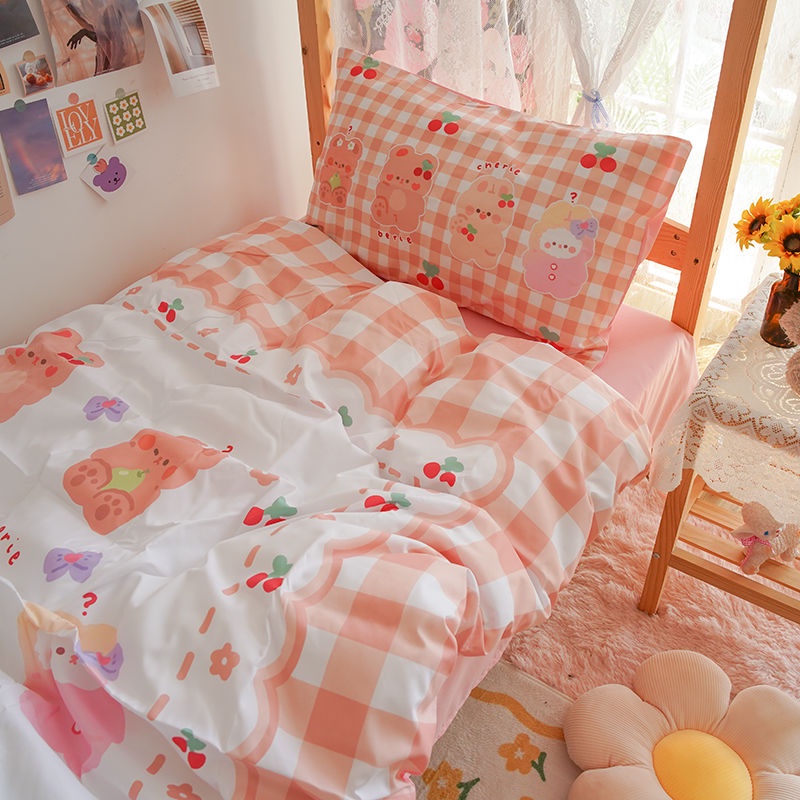 แผ่นสาวการ์ตูนนักเรียนหอพักผ้าปูที่นอนสามชิ้นผ้านวมปลอกหมอนผ้าปูที่นอนน่ารักสาวหัวใจ-ins-ห้องนอน