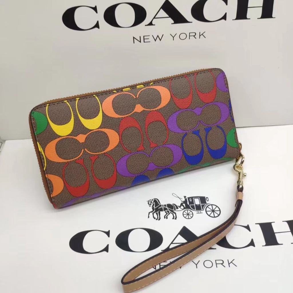 coach-c4537-กระเป๋าสตางค์ผู้หญิงยาวซิปกระเป๋าสายรุ้ง-4537