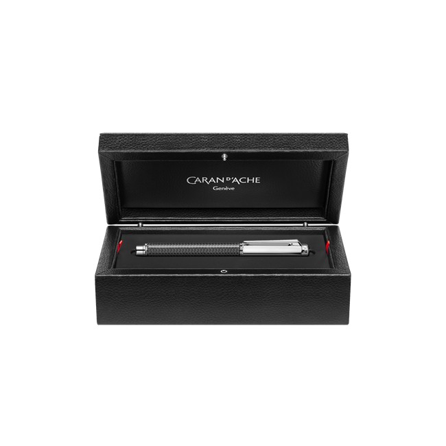 ปากกาโรลเลอร์-caran-dache-varius-carbon-roller-pen-4470-017