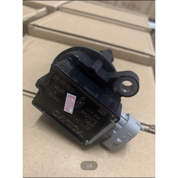 gf30-ignition-coil-volvo-s60r-v70r-s40-v50-c30-c70-ii-2-4-t5-30713417-8677837-1371601-6m5g112029aa-คอยล์จุดระเบิด