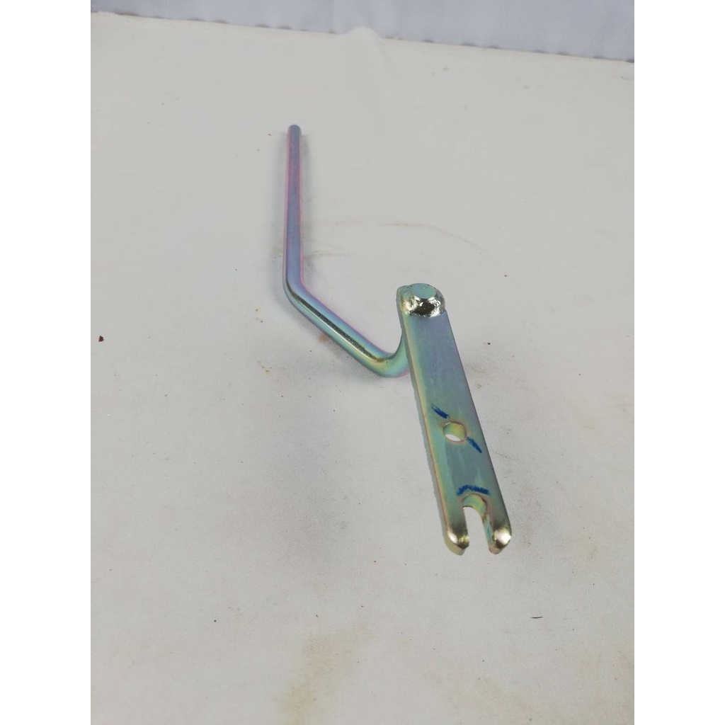 37065-อะไหล่แทร็คเตอร์-lever-control-คันโยกคอนโทรลวาล์ว-ในรถรุ่นl34-08-และ-l36-08-ยี่ห้อ-farmtech-สินค้าคุณภาพสูง