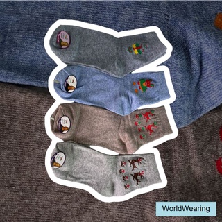 ภาพขนาดย่อของภาพหน้าปกสินค้าถุงเท้าข้อยาวไหมพรม มีลาย (TN202) - WorldWearing. จากร้าน worldwearing บน Shopee