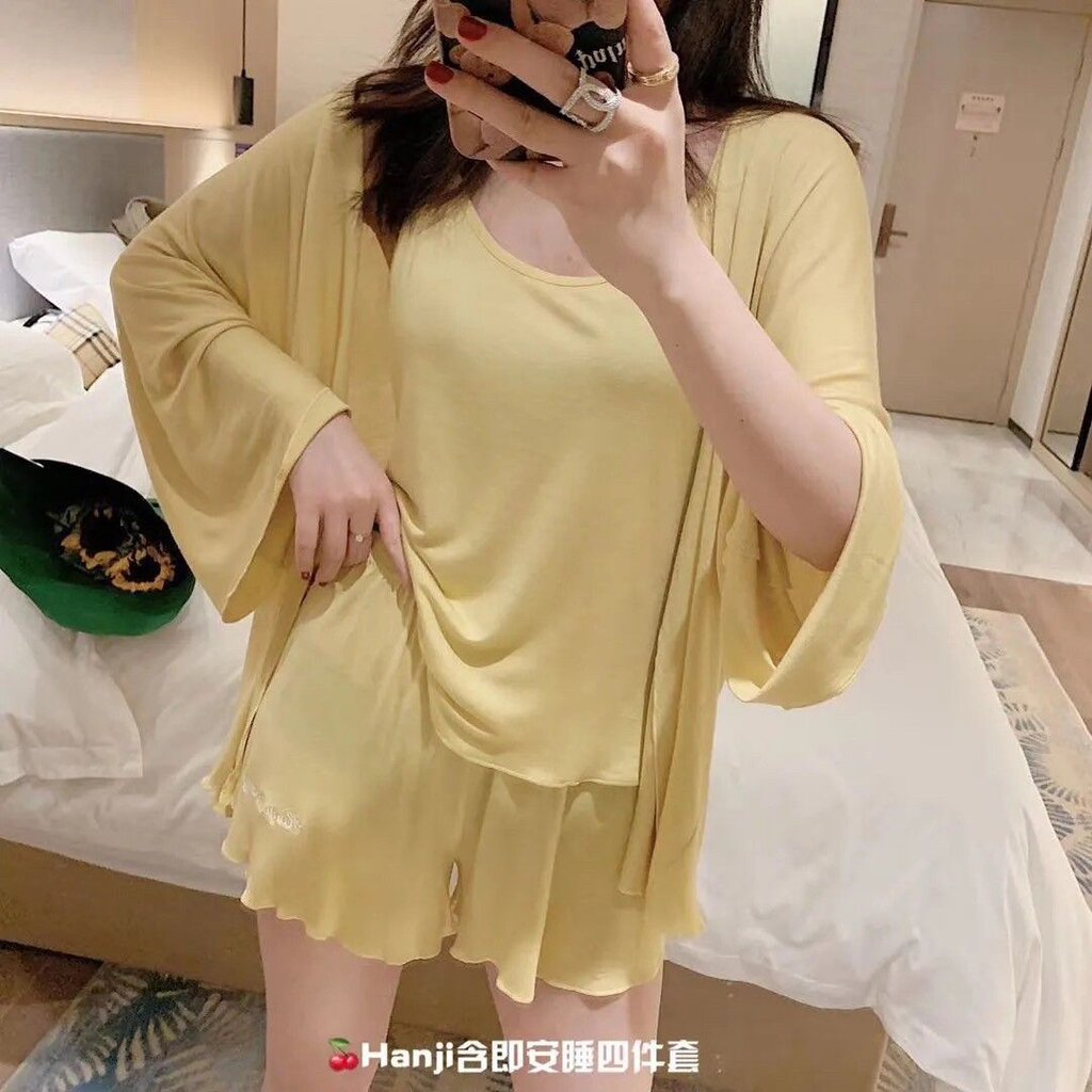 ชุดนอนเซ็ตขาสั้น-ผ้านิ่มเรย่อน-สีเหลือง