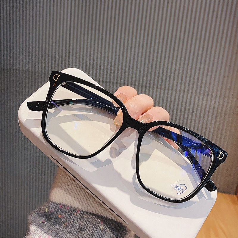 ภาพหน้าปกสินค้าใหม่ แว่นสายตาสั้น ป้องกันแสงสีฟ้า แว่นตาแฟชั่น กรอบแว่นตาสำเร็จรูป