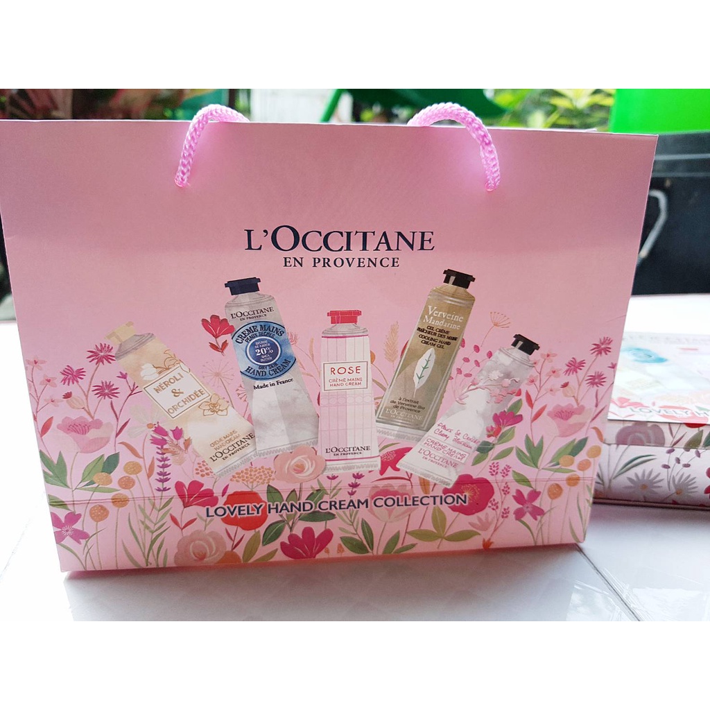 พร้อมส่งในไทยไม่ต้องรอของ-loccitane-handcream-gift-set-สีชมพู-ครีมทามือในตำนานนมาใน-gift-box-set-ได้-5-หลอดน๊า