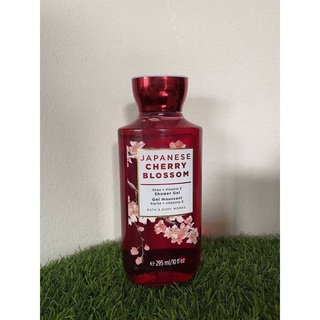 Japanese Cherry Blossom Shower Gel Bath &amp; Body Works 295ml. ของแท้