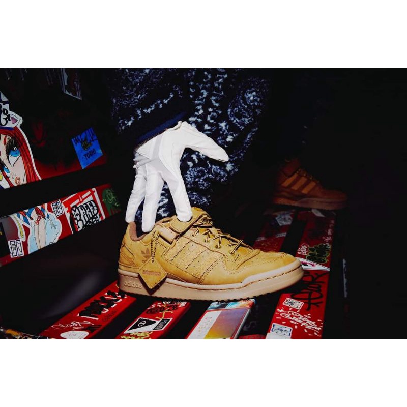 atmos-x-adidas-forum-low-wheat-atmos-exclusive