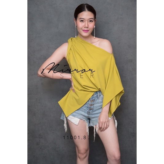 code-11001-8-เสื้อทรงเก๋สีแดง-เสื้อสีชมพู-งานป้าย-mirrorsister