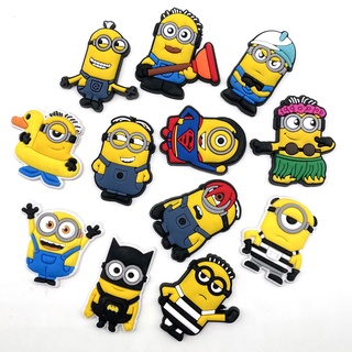 ภาพหน้าปกสินค้าCroc jibits Despicable Me Minion หัวเข็มขัด อุปกรณ์เสริม สําหรับตกแต่งรองเท้าผู้ชาย ที่เกี่ยวข้อง