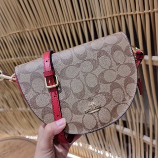 กระเป๋าสะพายข้าง coach outlet