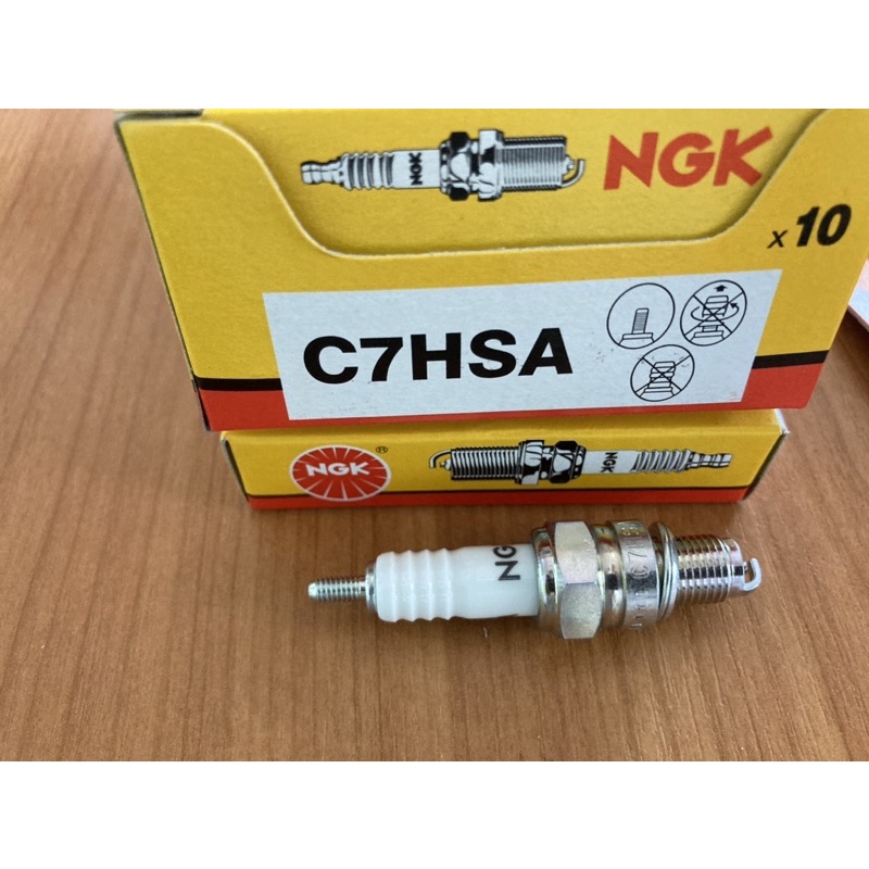 หัวเทียน NGK C7HSA 1กล่อง (10หัว) Wave-Z ,100 ,Spark ,Smash ของแท้ 100% ...