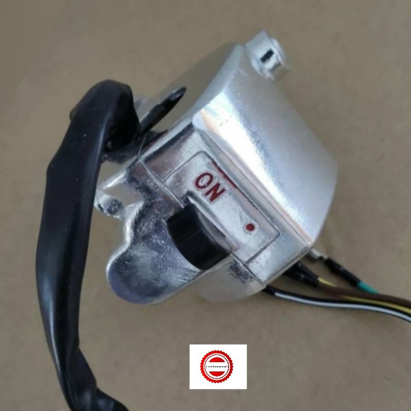 สวิทช์แฮนด์-honda-c700-c900-ด้านขวา-4-สาย-อะไหล่มาตรฐาน-ใช้ทดแทนของเดิม